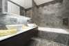 9AR Flat 4 Master Bathroom